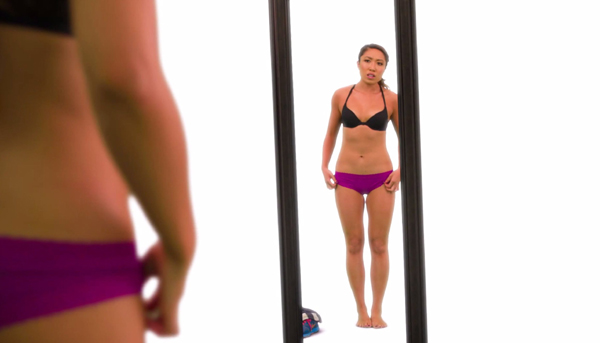 A Woman Photoshops Herself in Real Life to Get the "Perfect" Body