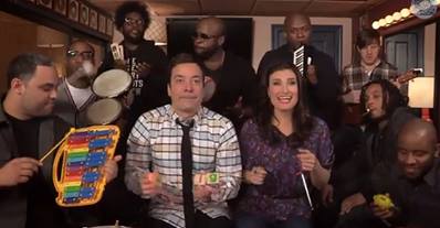Jimmy Fallon, Idina Menzel & The Roots Sing "Let It Go" from Frozen