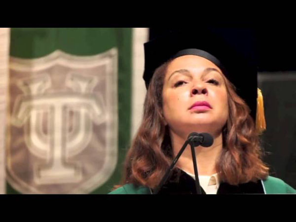 Maya Rudolph Did Her Flawless Beyonce Impersonation At Tulane’s Commencement