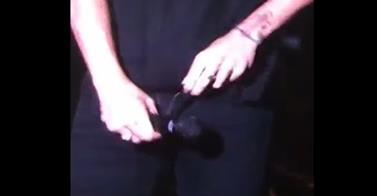 WATCH: Harry Styles Pull Downs His Pants!