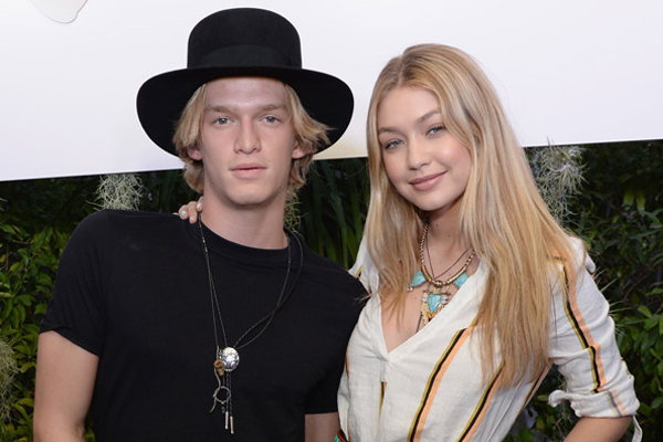 Are Exes Cody Simpson & Gigi Hadid Reuniting?