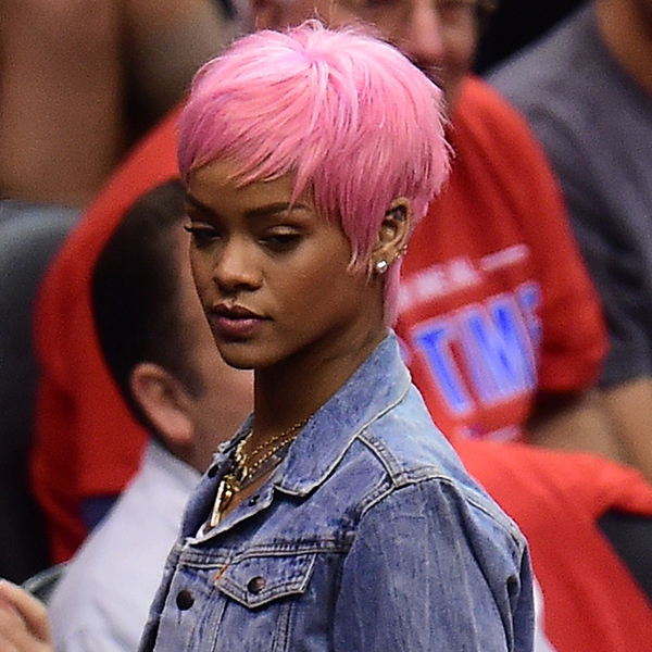 Charlie Sheen goes off on Rihanna after restaurant snub