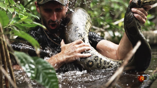 Eaten Alive Sneak Peek | Sun Dec 7 9/8c on Discovery