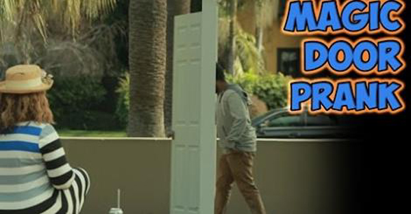 Magic Door Prank Baffles People At A Park!