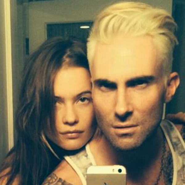 PHOTO: Adam Levine's platinum hairdo